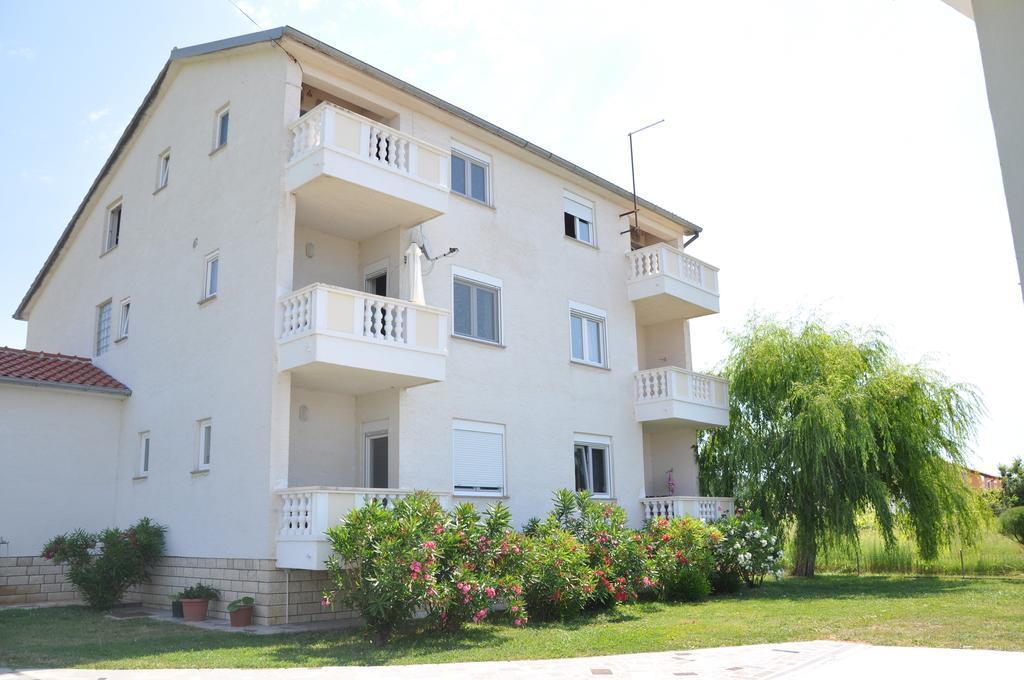 Ljubač Apartments Smilja מראה חיצוני תמונה